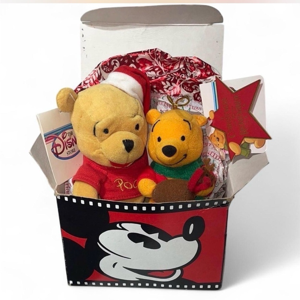 Disney Christmas Winnie the Pooh Plush Toy Set - NWT